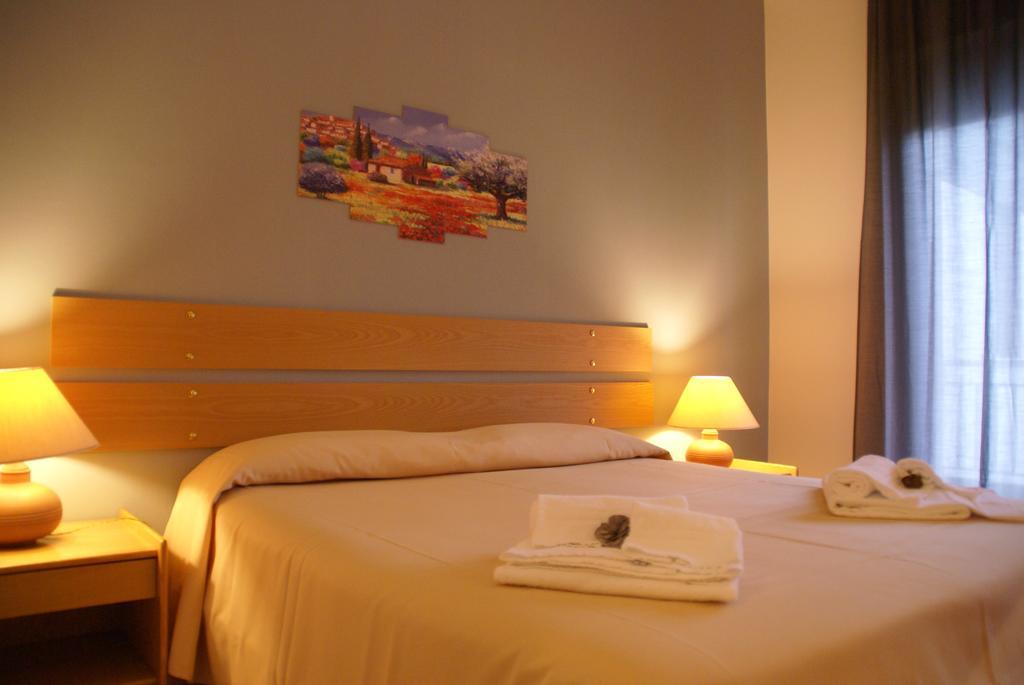 Hotel Rasula Alta Gravina di Catania Eksteriør bilde