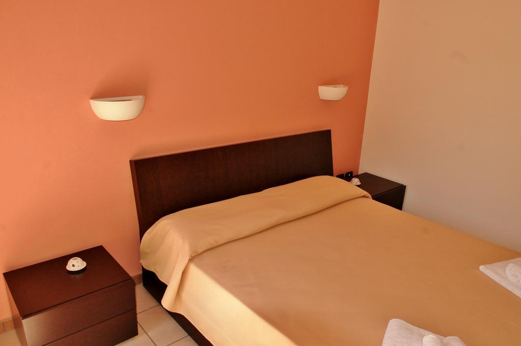 Hotel Rasula Alta Gravina di Catania Eksteriør bilde